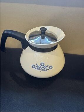 Corningware Cream Coffee Pot with Blue Floral cornflower lid too
